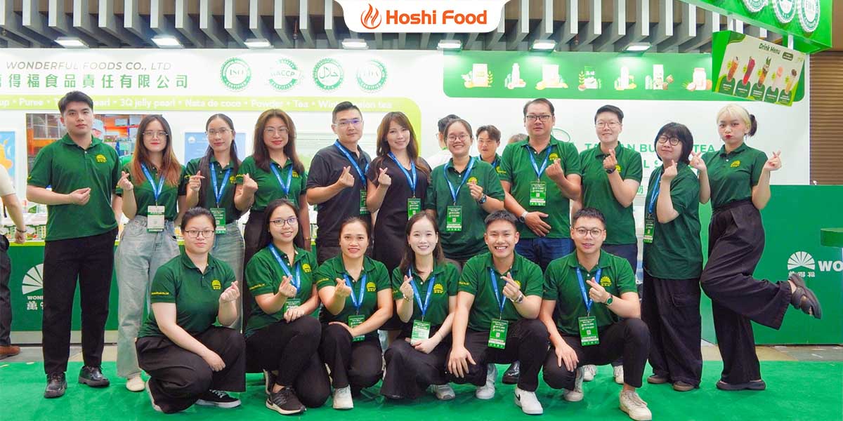 Đội ngũ Wonderful Foods tại triển lãm Vietfood 2026